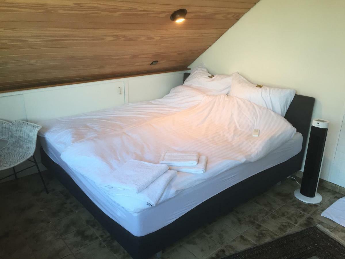 Duesseldorfer Privatzimmer Luaran gambar